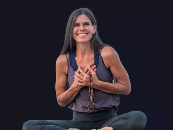 Suzanne Faith,
Health & Wellness
Expert at Sidang Kemuncak Jiwa 2023: Perjalanan Dalam, Mulakan!