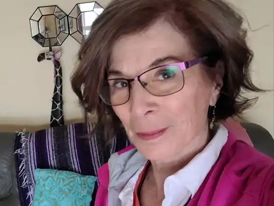 Karen Egoff,
Expert at Sidang Kemuncak Jiwa 2023: Perjalanan Dalam, Mulakan!