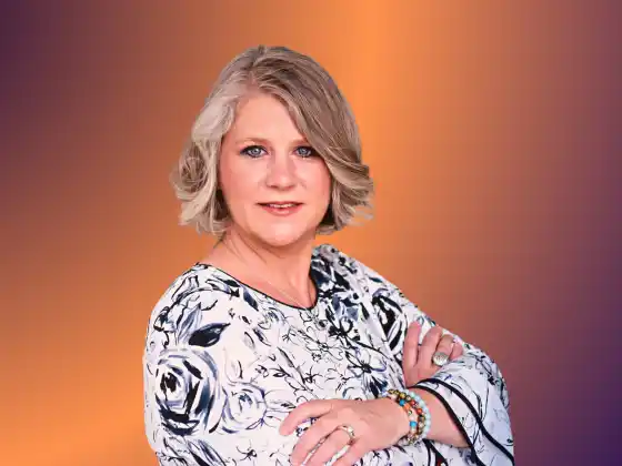 Leanne Holitza,
Spirituality, Spirituality, Spirituality, Spirituality, Spirituality, Spirituality, Spirituality, Career Development, Health & Wellness, Health & Wellness, Health & Wellness, Spirituality, Career Development, Health & Wellness, Health & Wellness
Expert at Spring Into Soul: Ein Symposium für Geist, Körper und Seele