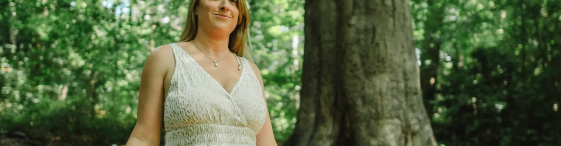 Yoga de Cura Restaurativa com Sarah Evans (Bloco de 5 semanas) - Online Class by Sarah Evans 