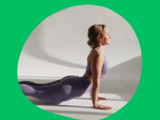 Erősített Vinyasa: Középhaladó jógafolyamat